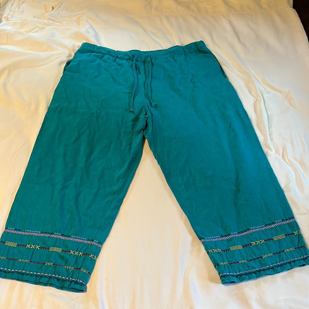 White stag linen pants